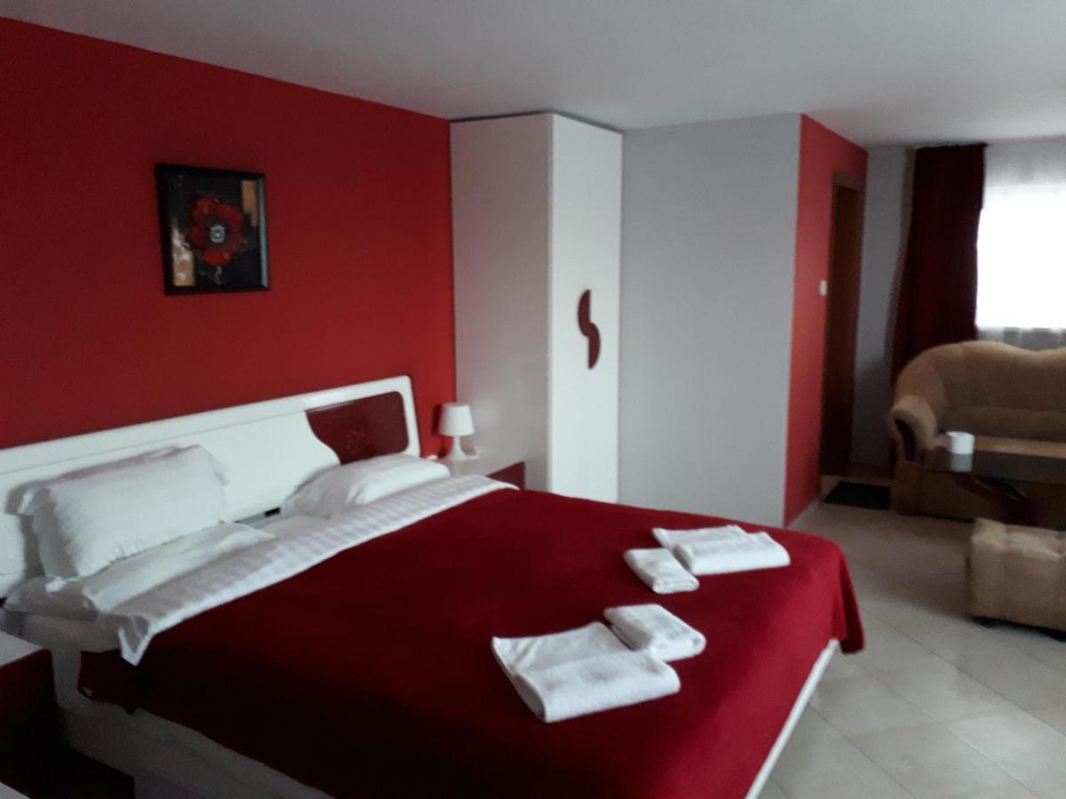 Family Hotel Gogov Sinemoretz Ngoại thất bức ảnh