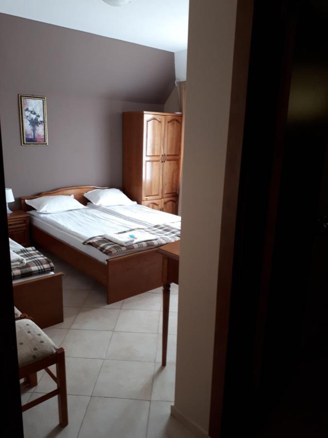 Family Hotel Gogov Sinemoretz Phòng bức ảnh